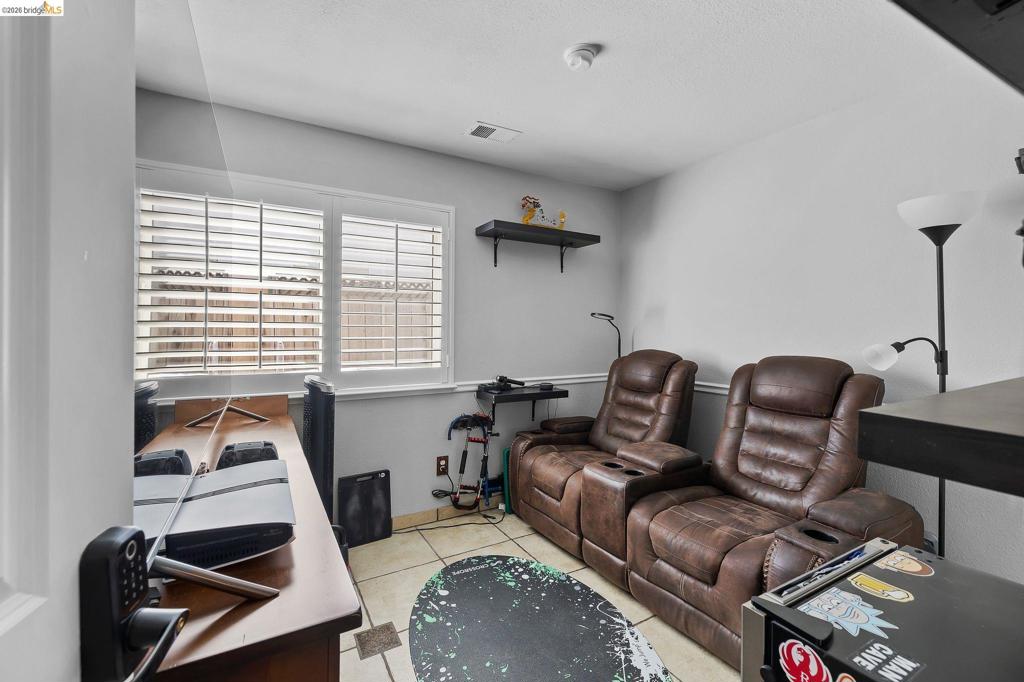 2055 Truman Ln Property Photo 13