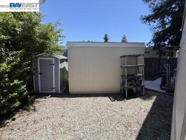 3263 Vineyard Ave Property Photo 34