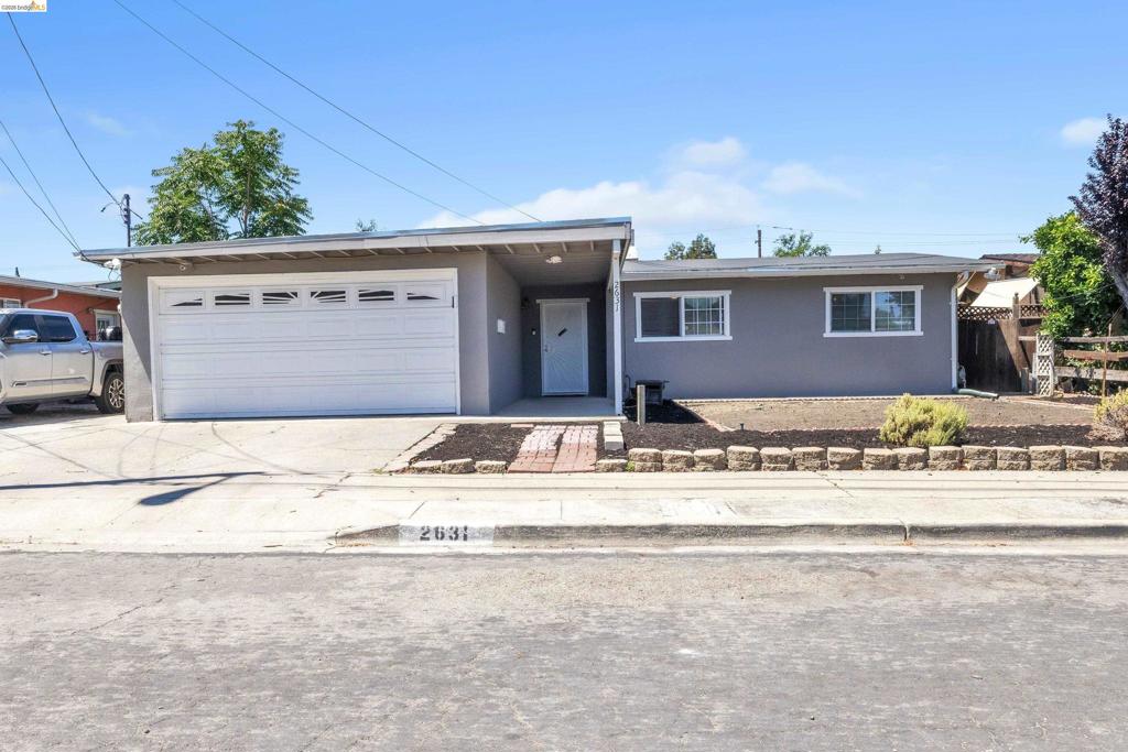 2631 Mayfair Ave Property Photo 1