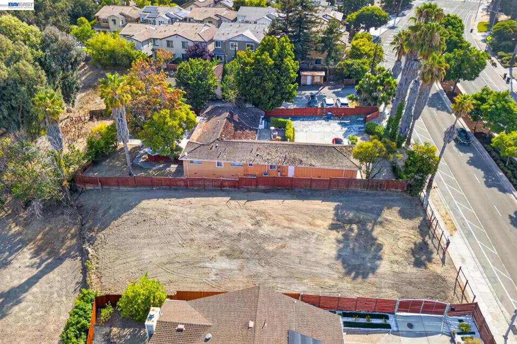 3279 Washington Blvd. Property Photo 3