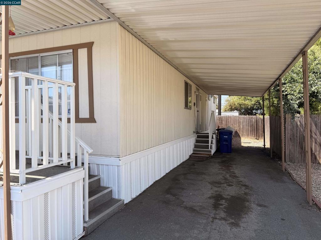 73 Donald Ln Property Photo 2