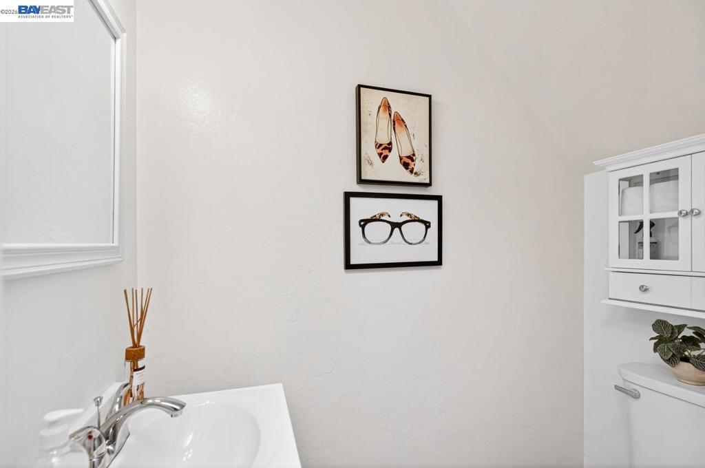 4458 Yuma Ct Property Photo 16