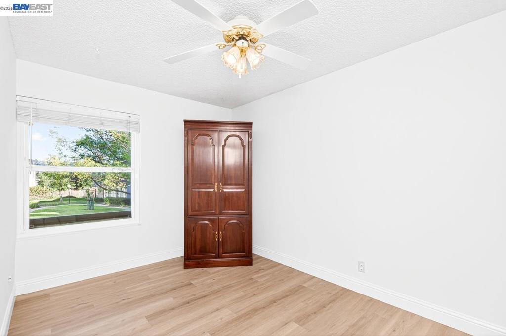 4458 Yuma Ct Property Photo 24