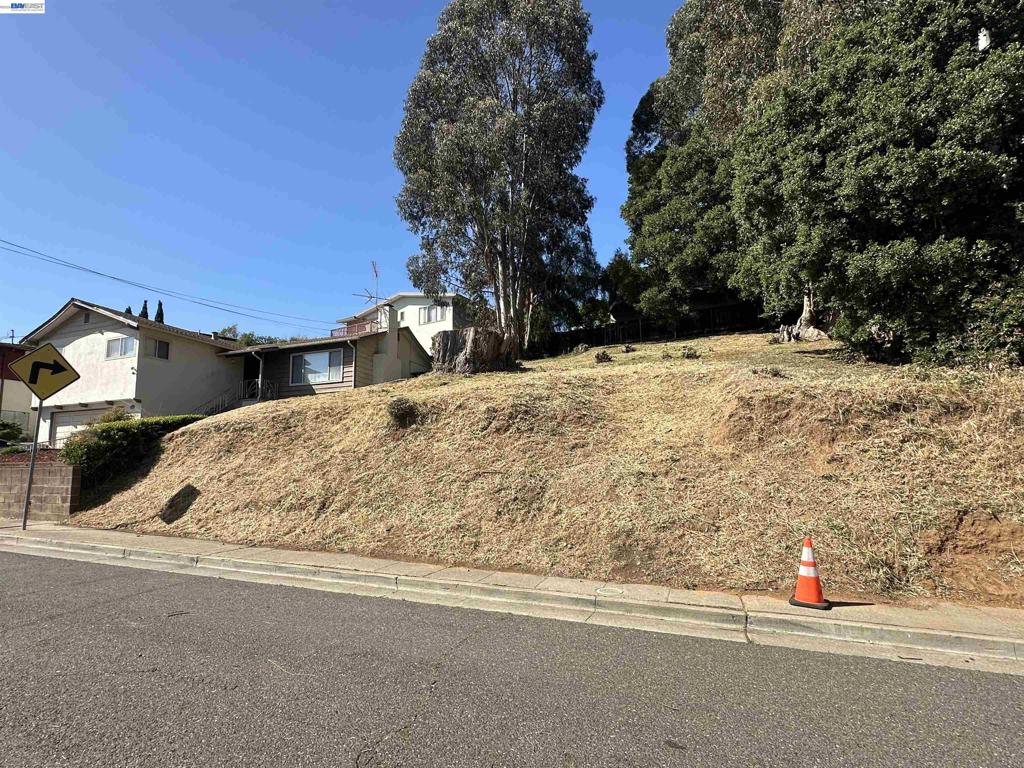 0 Fair Ave Property Photo 2