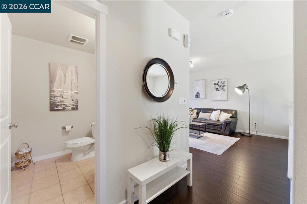 108 Serra Way Property Photo 7