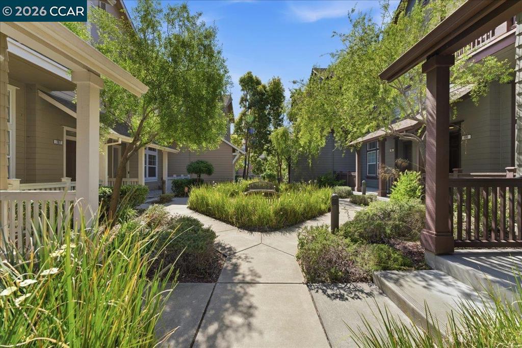 108 Serra Way Property Photo 32