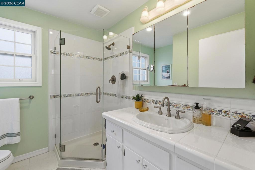 1225 Ulfinian Way Property Photo 28