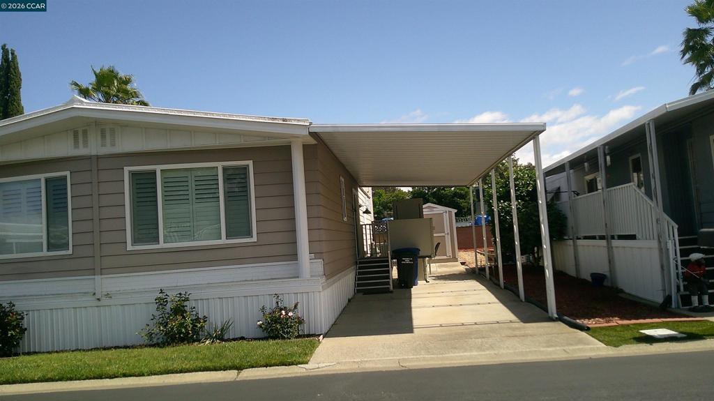 2320 Dalis Dr Property Photo 18
