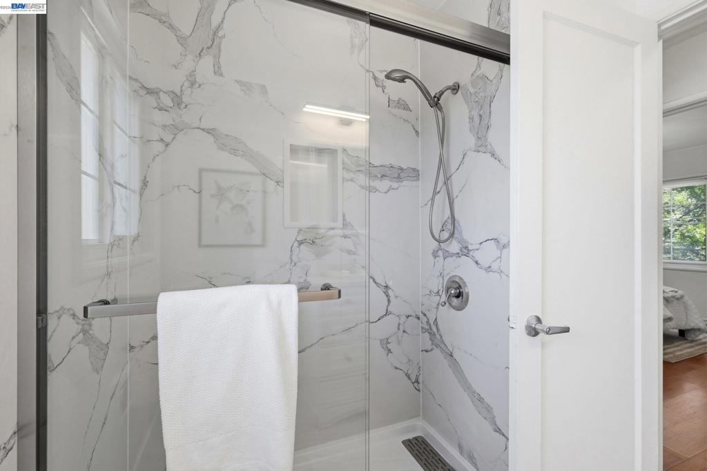 1507 137th Ave Property Photo 7
