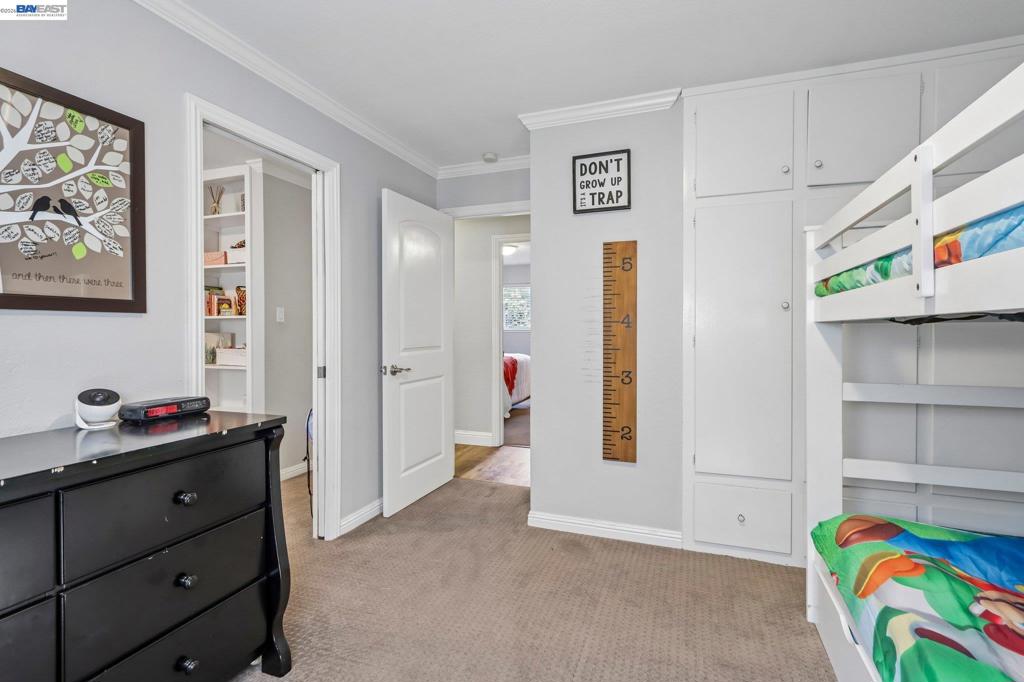24653 Surrey Way Property Photo 21