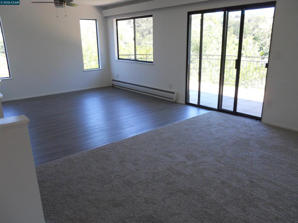 3692 Sundale Property Photo 16