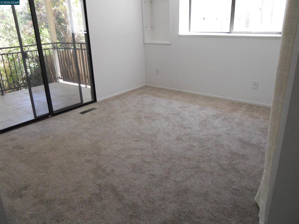 3692 Sundale Property Photo 29
