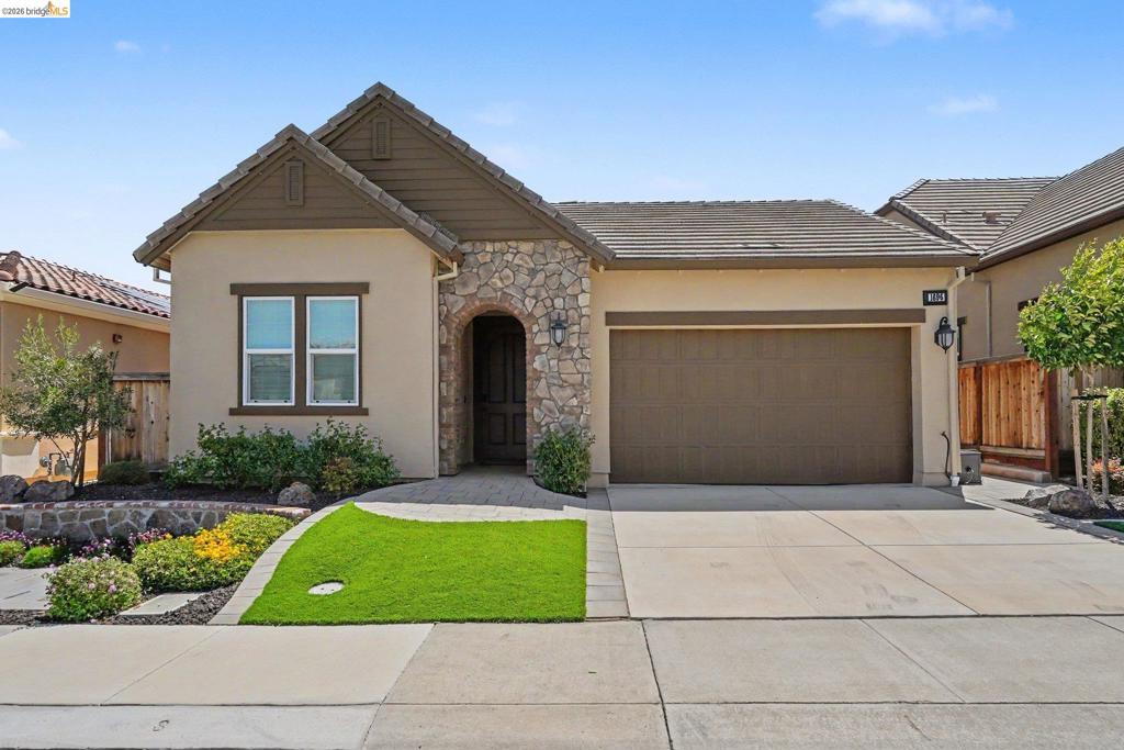 1696 Provence Ln Property Photo 1