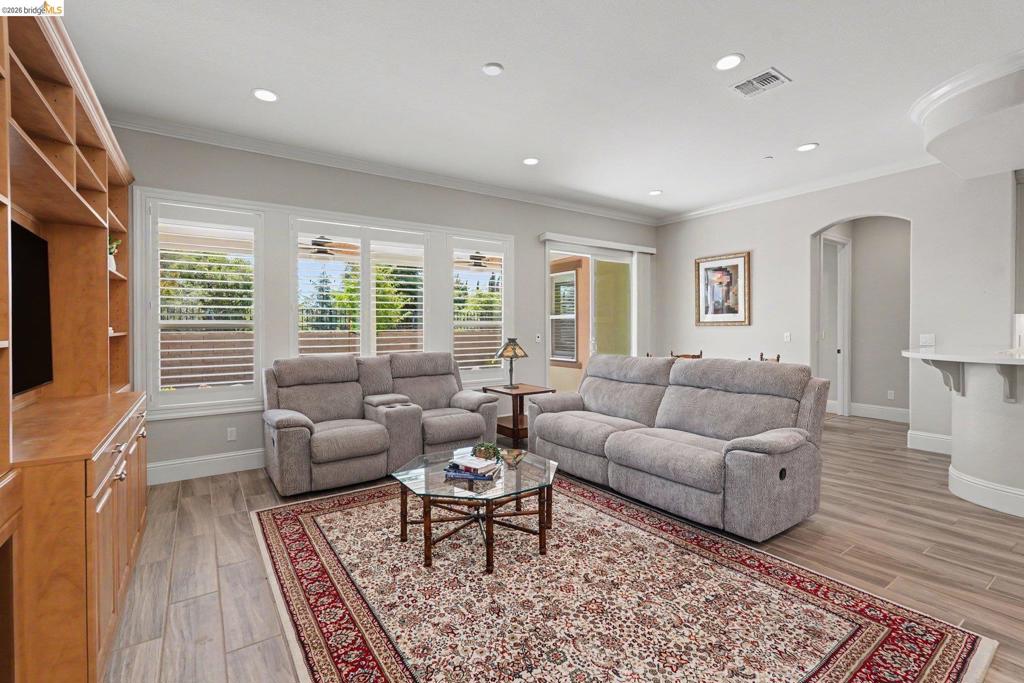 1696 Provence Ln Property Photo 15