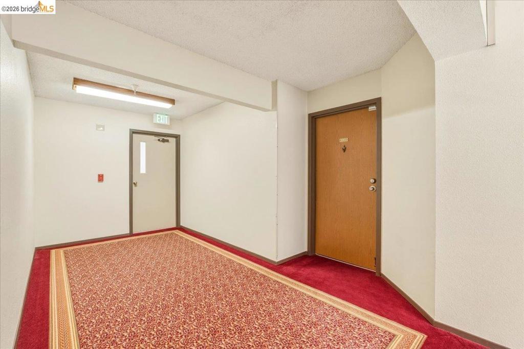 545 Pierce St 2313 Property Photo 3