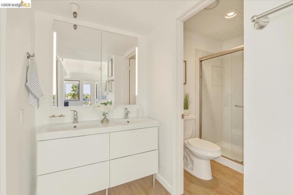 545 Pierce St 2313 Property Photo 21