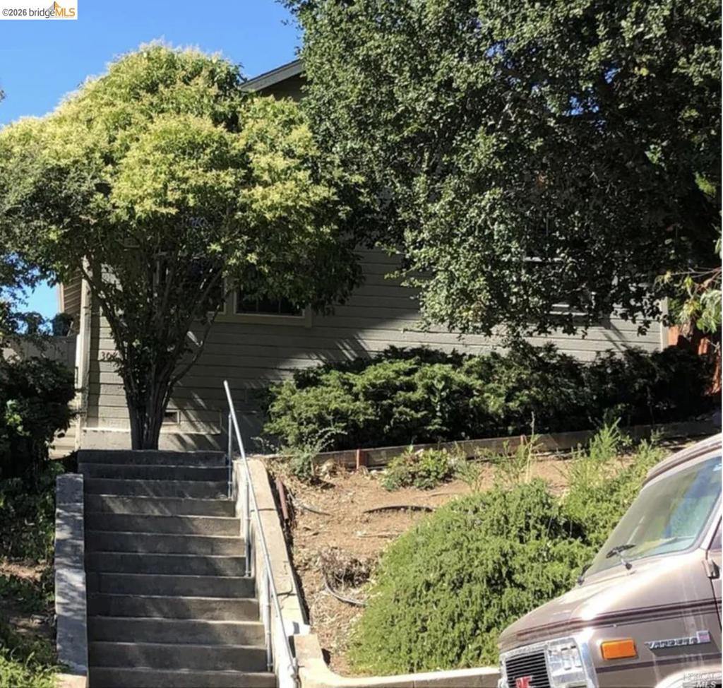 308 Florida St. Property Photo 1
