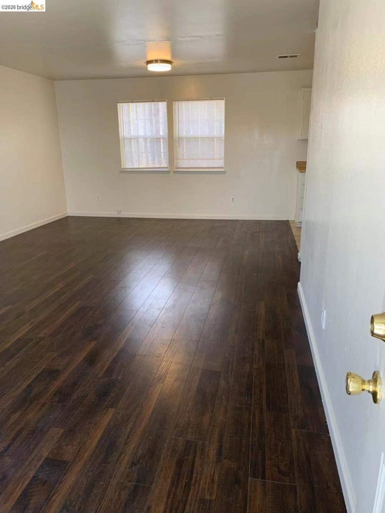 308 Florida St. Property Photo 5