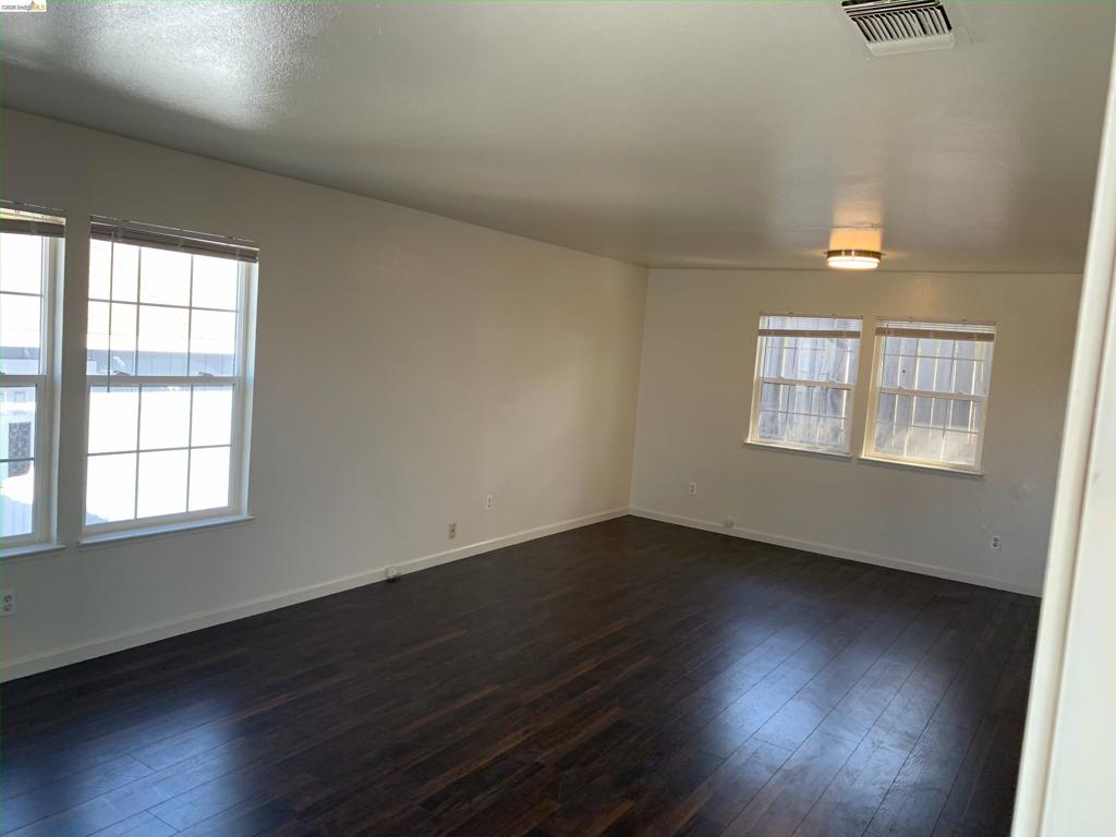 308 Florida St. Property Photo 6