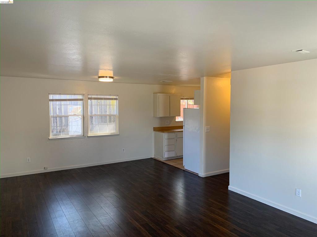 308 Florida St. Property Photo 7