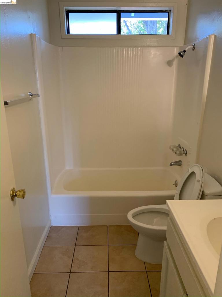 308 Florida St. Property Photo 11