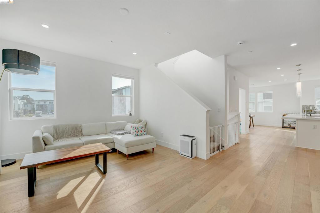 7101 Melon Ct Property Photo 14