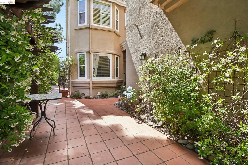 1251 Canyon Side Ave Property Photo 14