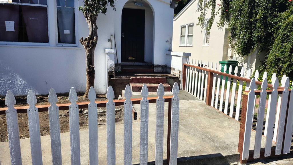 41136430 Property Photo 2