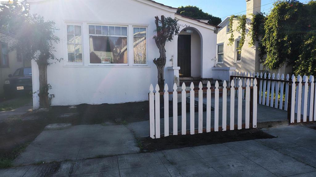 41136430 Property Photo 3