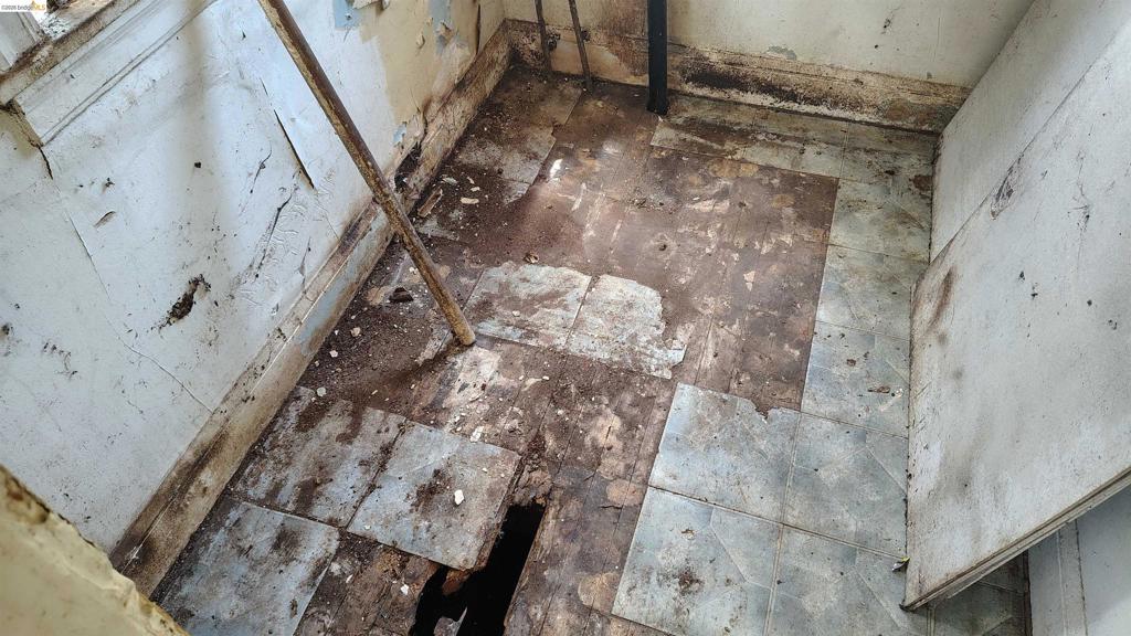 41136430 Property Photo 21
