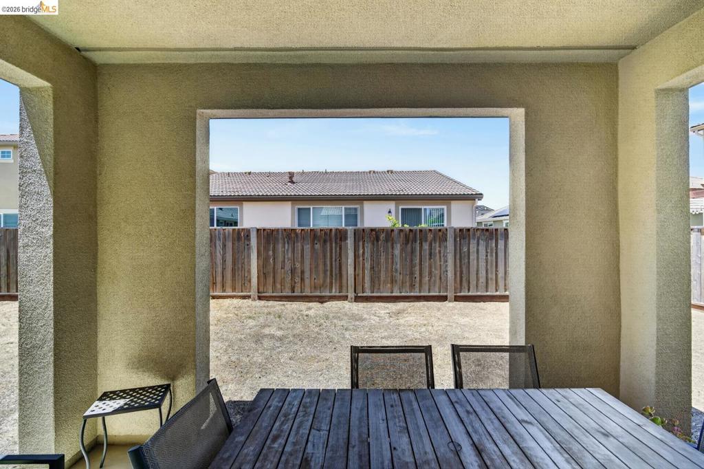 669 Longmont Dr Property Photo 44