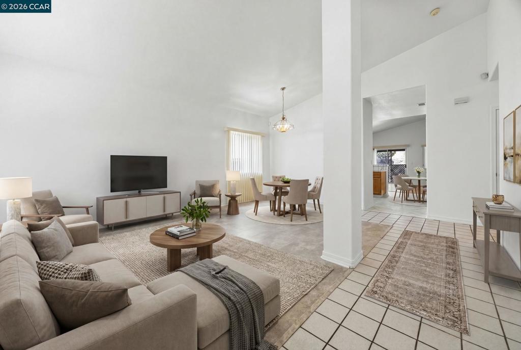 1402 Legend Circle Property Photo 3