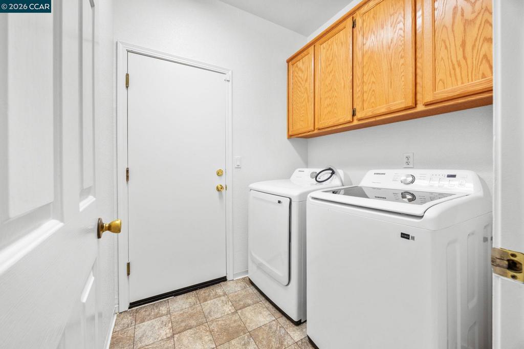 1402 Legend Circle Property Photo 17
