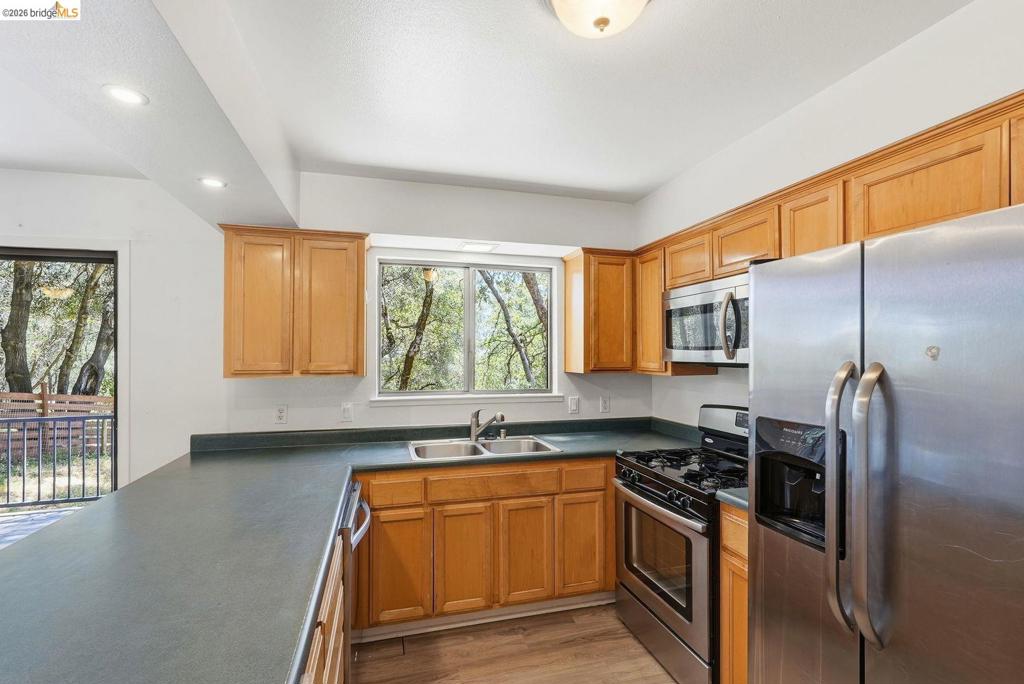 5171 Westridge Cir Property Photo 15