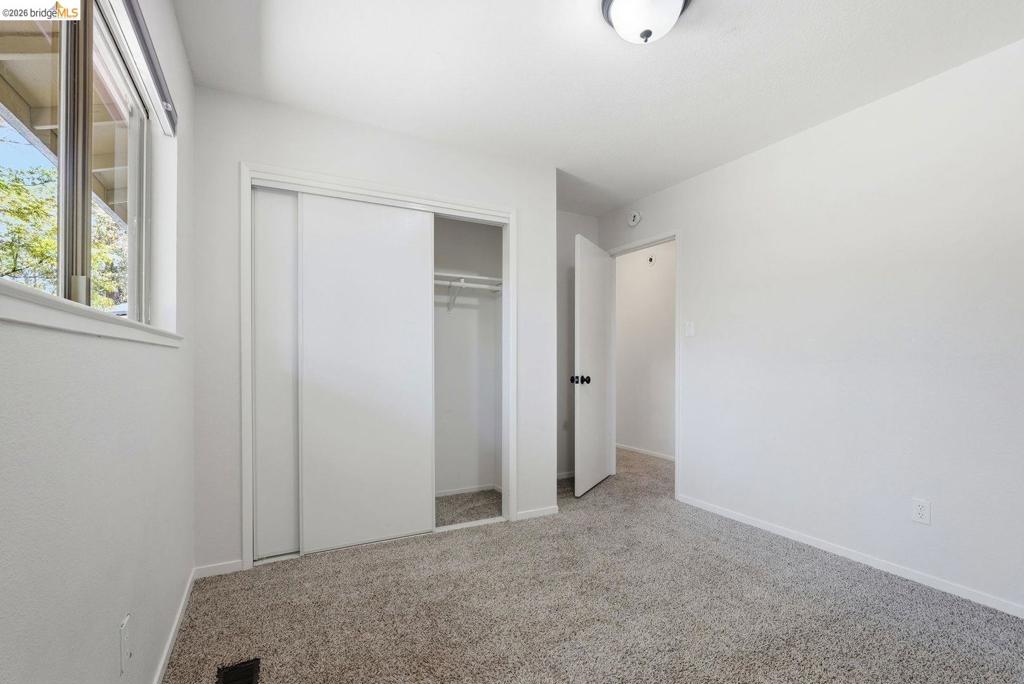 5171 Westridge Cir Property Photo 32