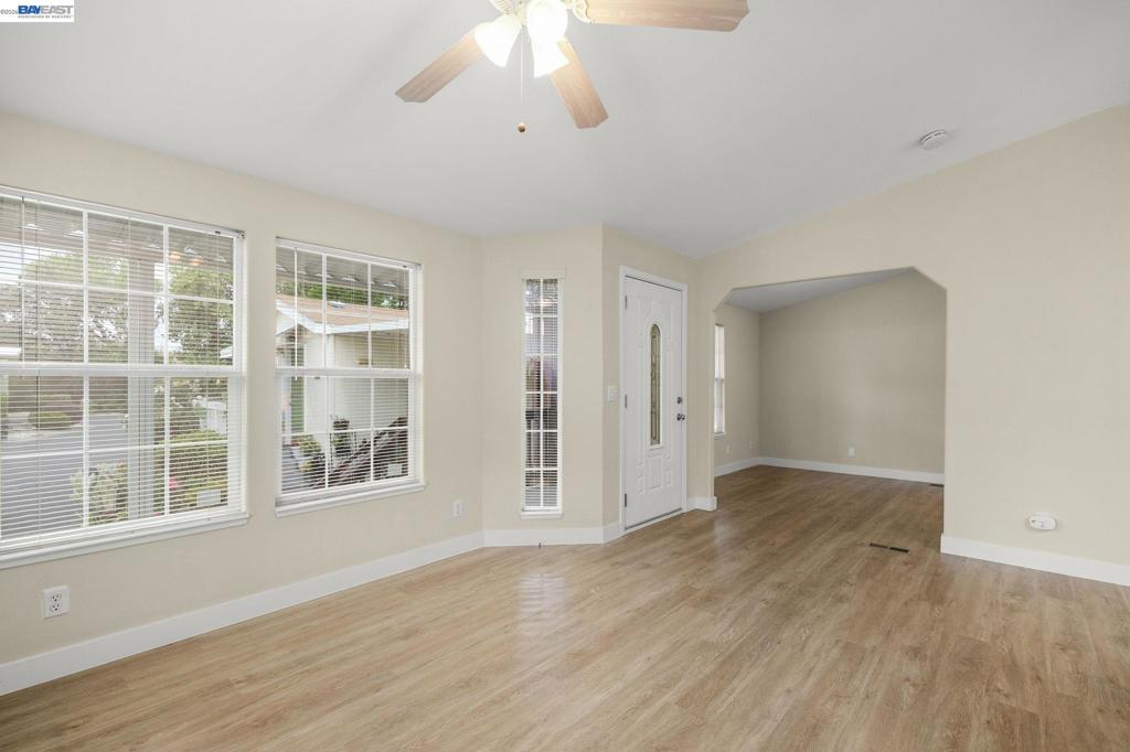 3263 Vineyard Ave., #187 Property Photo 7
