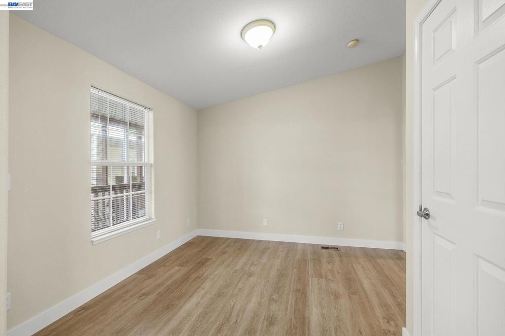 3263 Vineyard Ave., #187 Property Photo 9