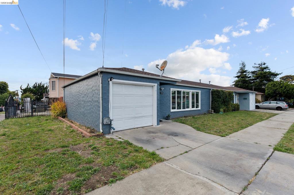 1003 1011 Lassen St Property Photo 1