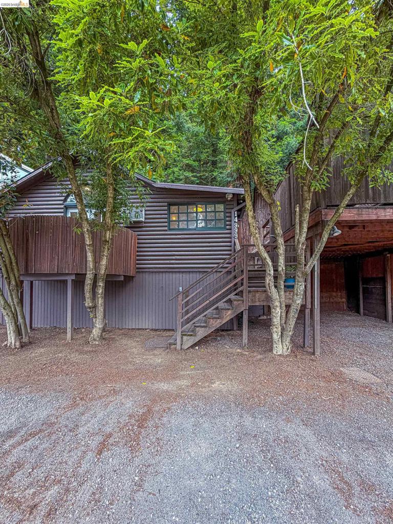 14999 Foothill Blvd Property Photo 3