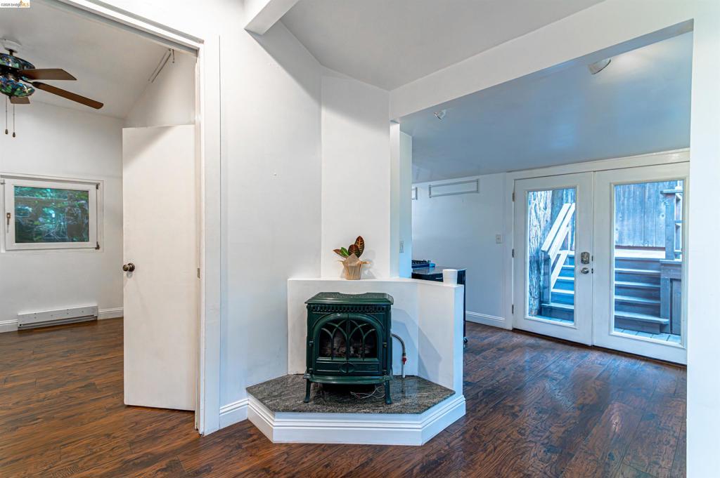 14999 Foothill Blvd Property Photo 12