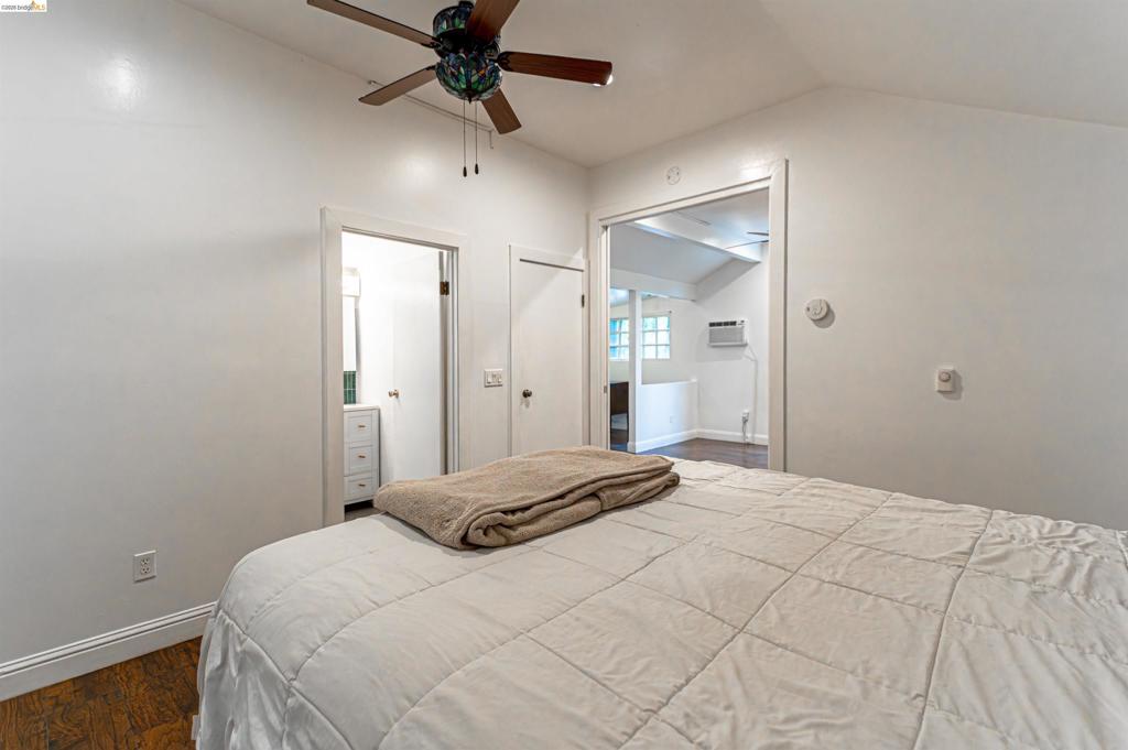 14999 Foothill Blvd Property Photo 22