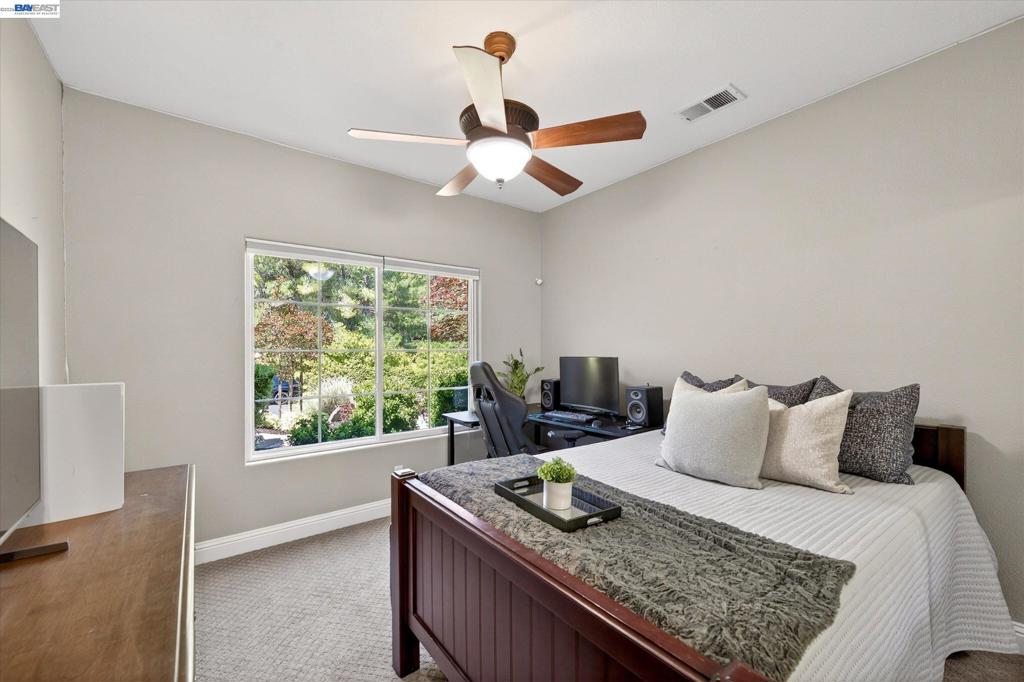 8303 Regency Dr Property Photo 29