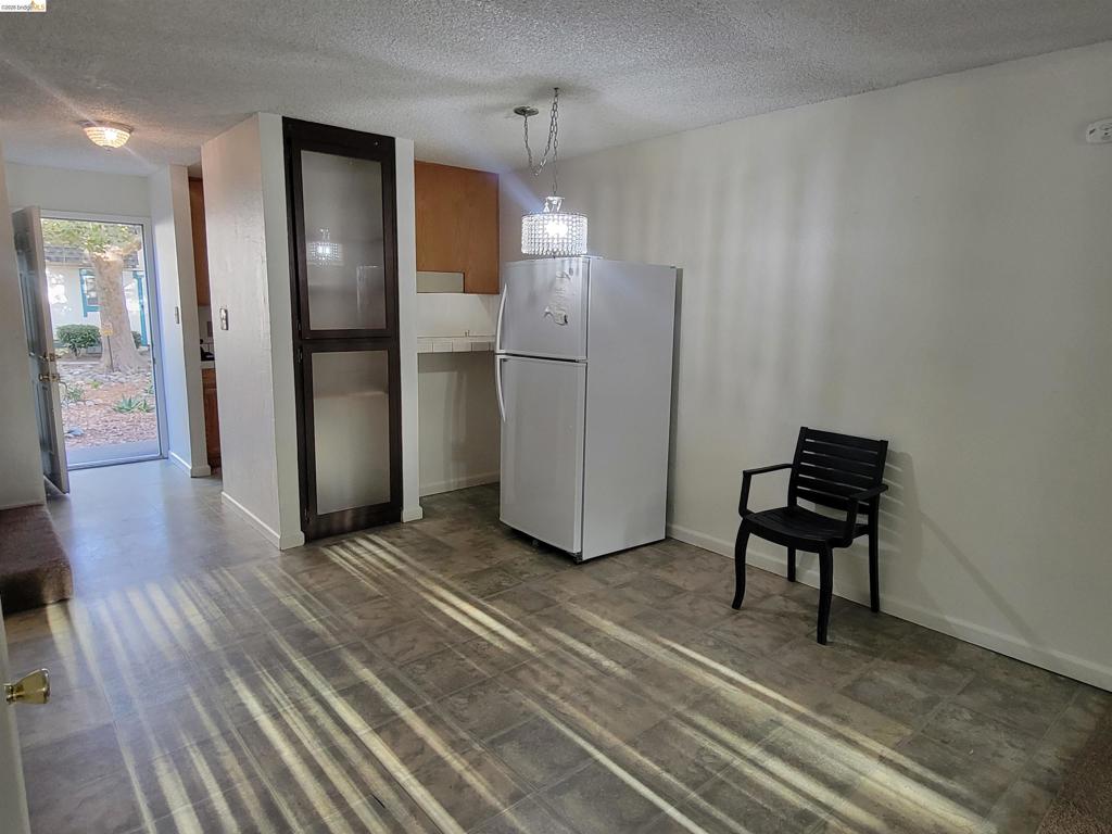 3905 Clayton Rd 12 Property Photo 10