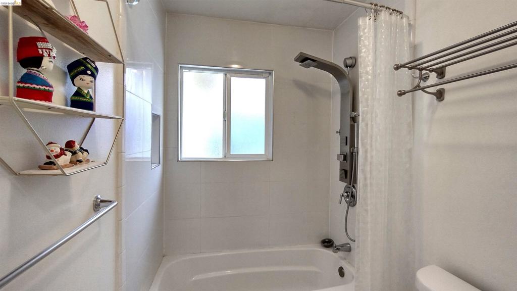 102 Kelobra Ct Property Photo 41