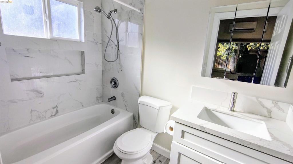 102 Kelobra Ct Property Photo 51