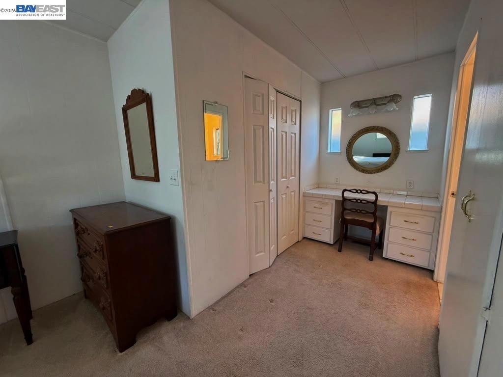 3231 Vineyard Ave Property Photo 9