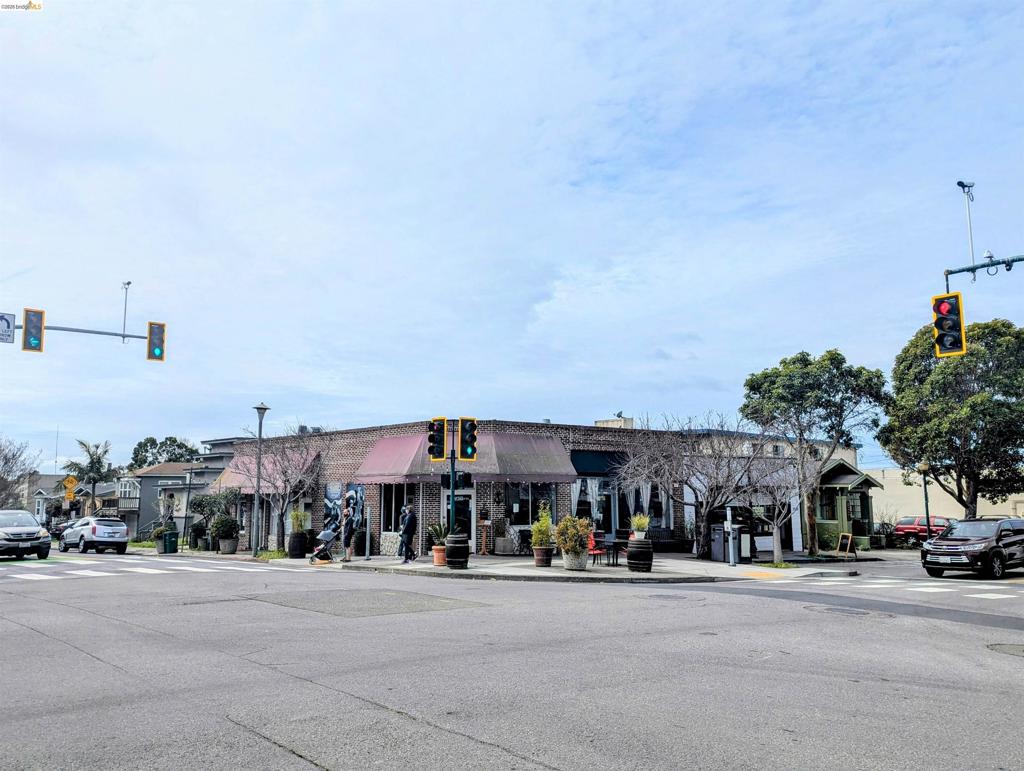 900 Masonic Avenue Property Photo 3