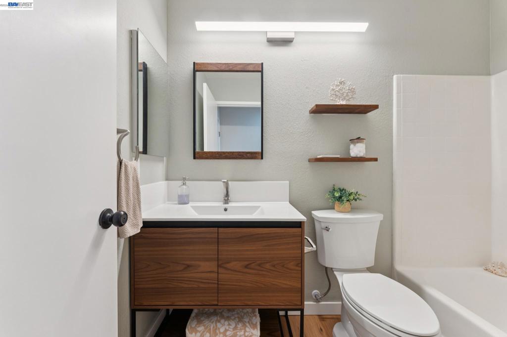 117 Payot Ct Property Photo 18