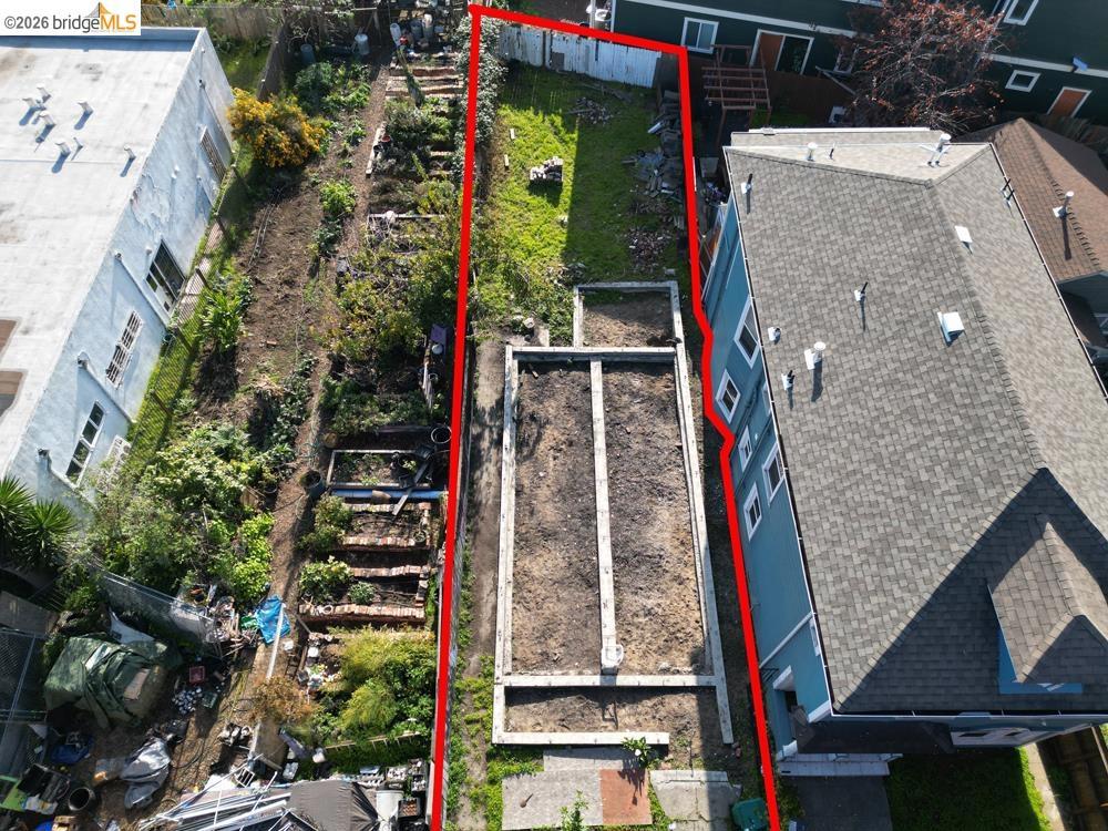 0- 8th St Property Photo 3