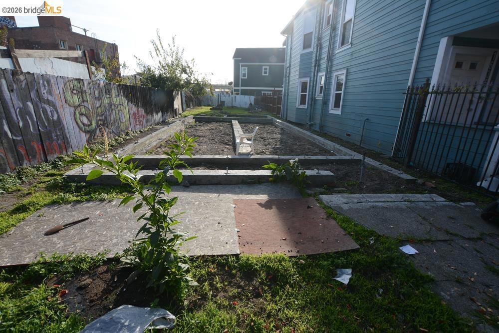 0- 8th St Property Photo 29